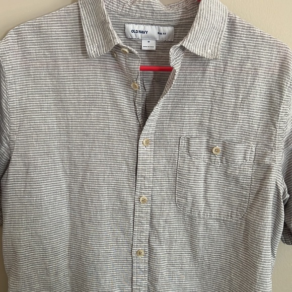 MEN'S button down sleeveless shirt - Picture 3 of 3